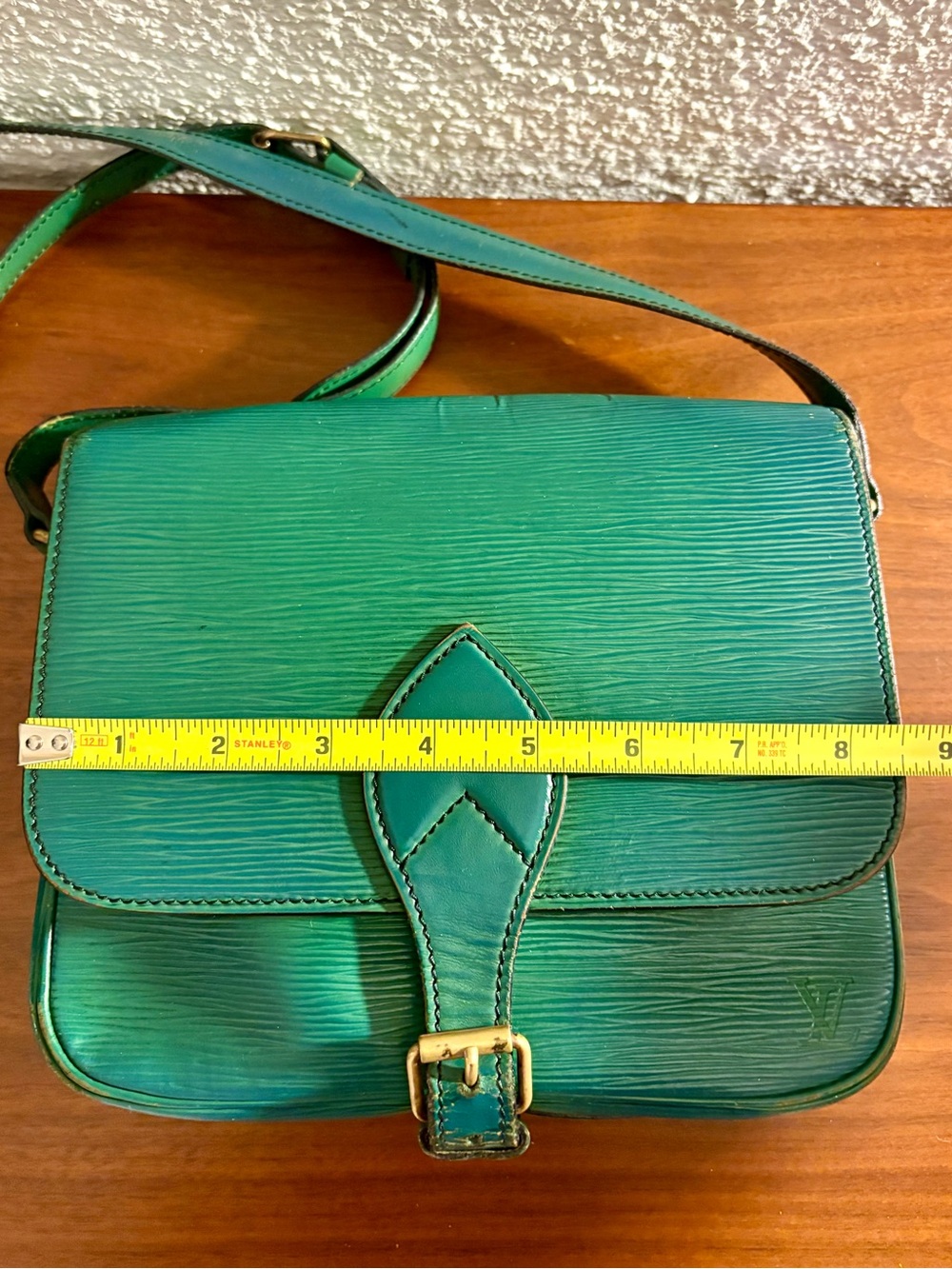 Auth Vintage Louis Vuitton Epi Leather Cartouchière MM Bag in Green - READ - Picture 16 of 16